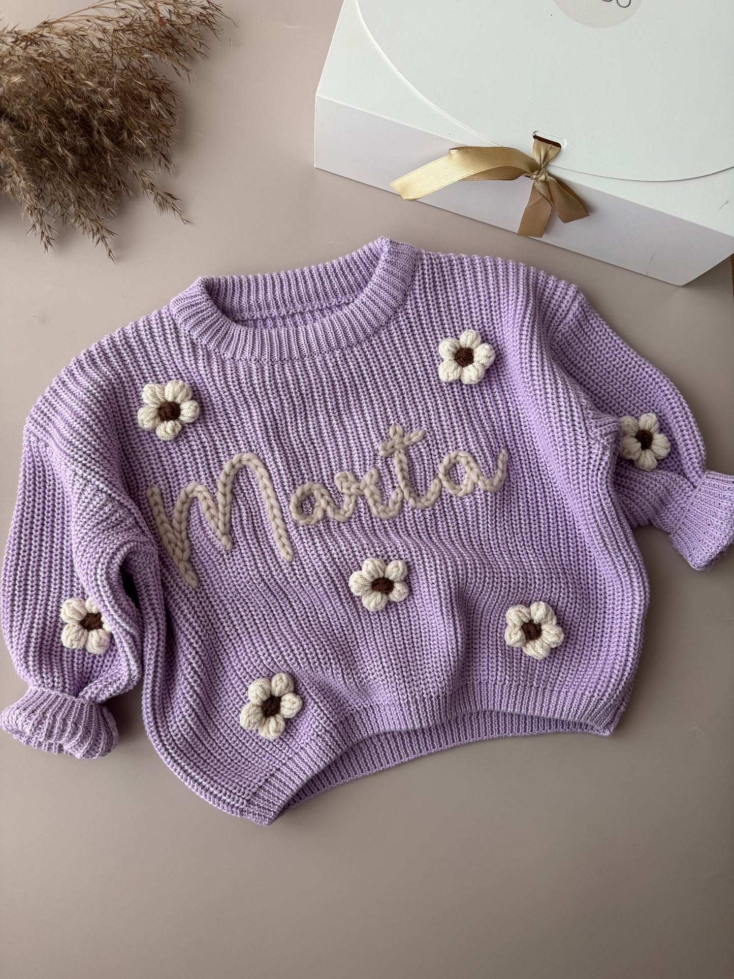 Personalized name sweater (lavander)