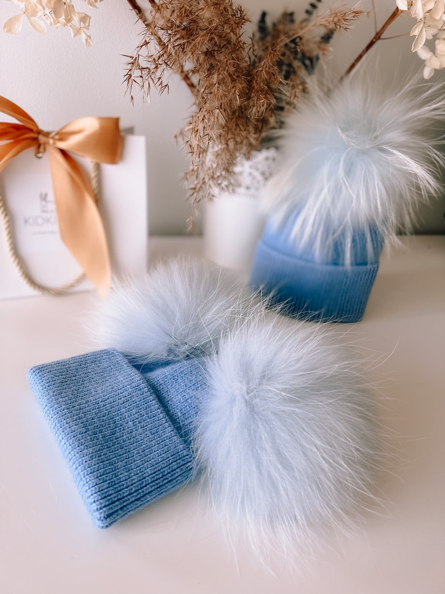 Kids cashmere hat (blue) 2 pom-poms