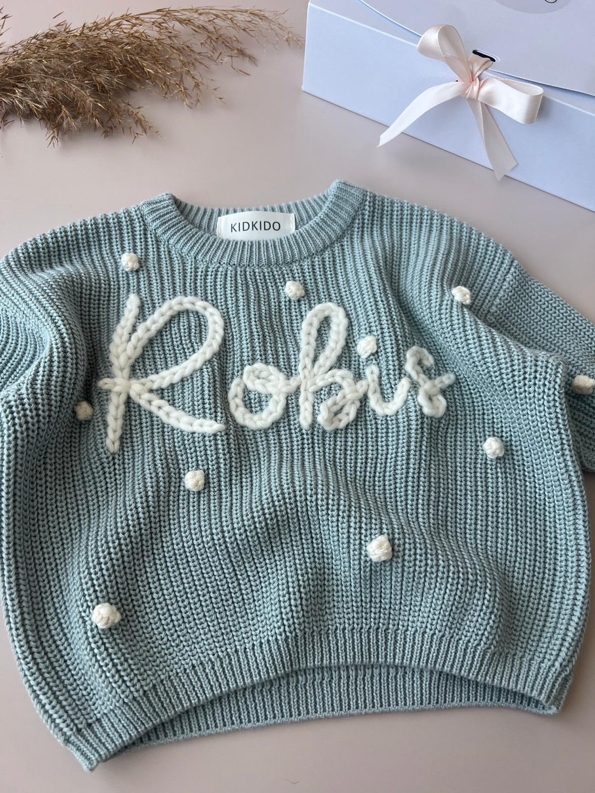 Personalized name sweater (grey-blue)