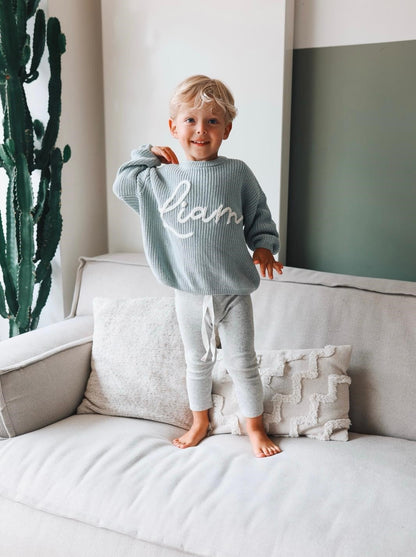 Personalized name sweater (grey-blue)