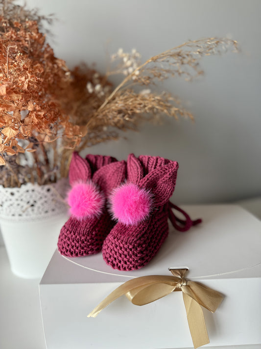 Baby bunny booties (0-3m)