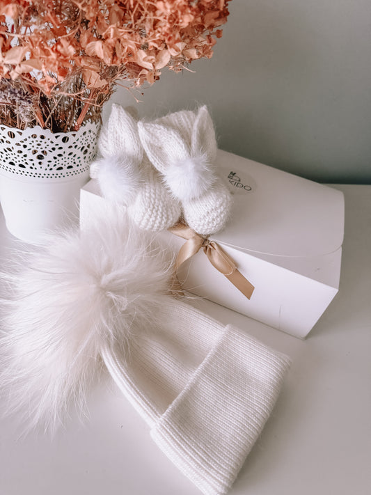 Zaķu zābaciņi + kašmira cepure (0-3m)