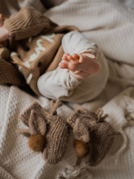 Baby bunny booties (alpaca) 3-6m
