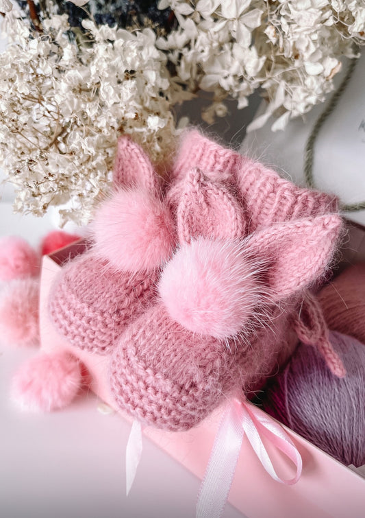 Baby bunny booties (angora- old pink) 0-3m