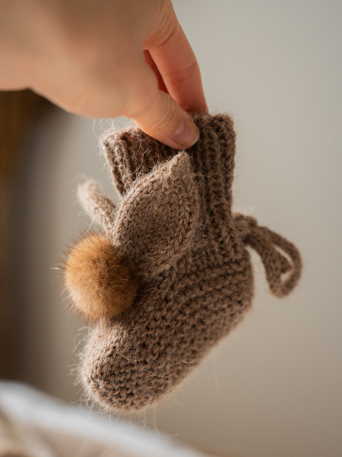 Baby bunny booties (alpaca) 0-3m