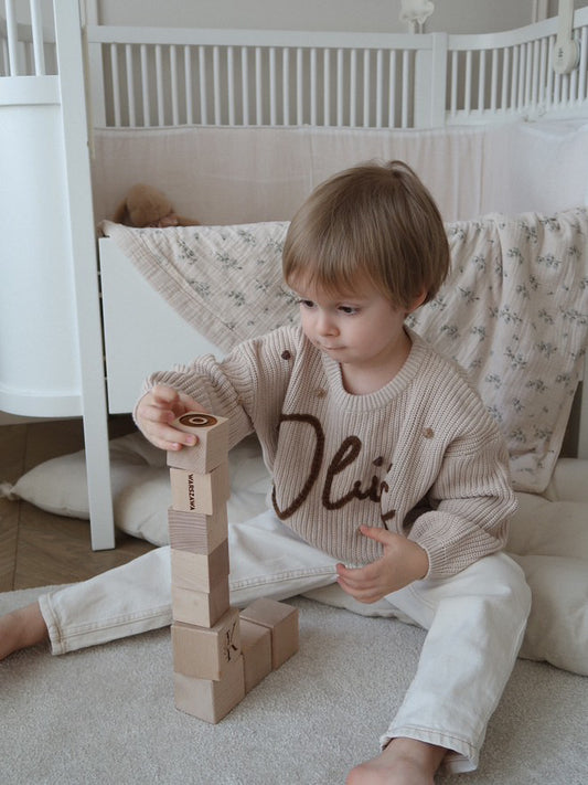 Personalizēts džemperis ( smilšu krāsā)