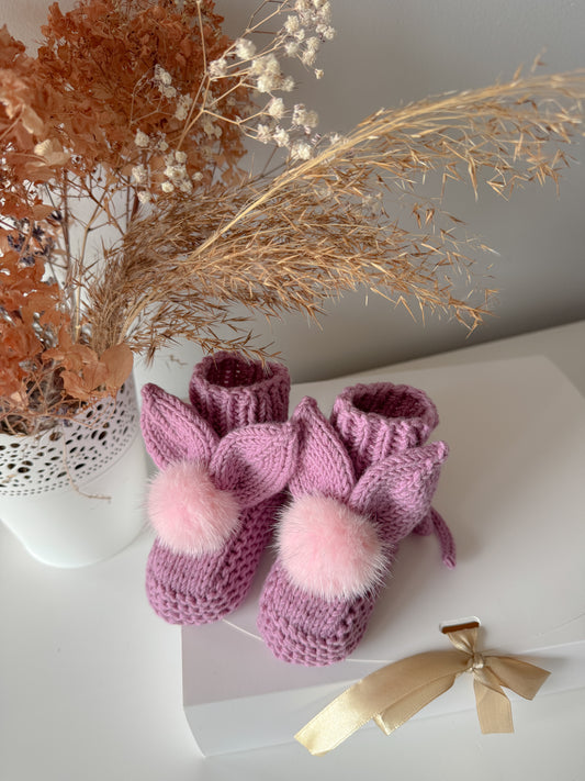 Baby bunny booties (0-3m)