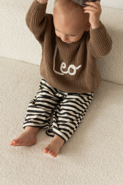 Personalized name sweater (mocha)