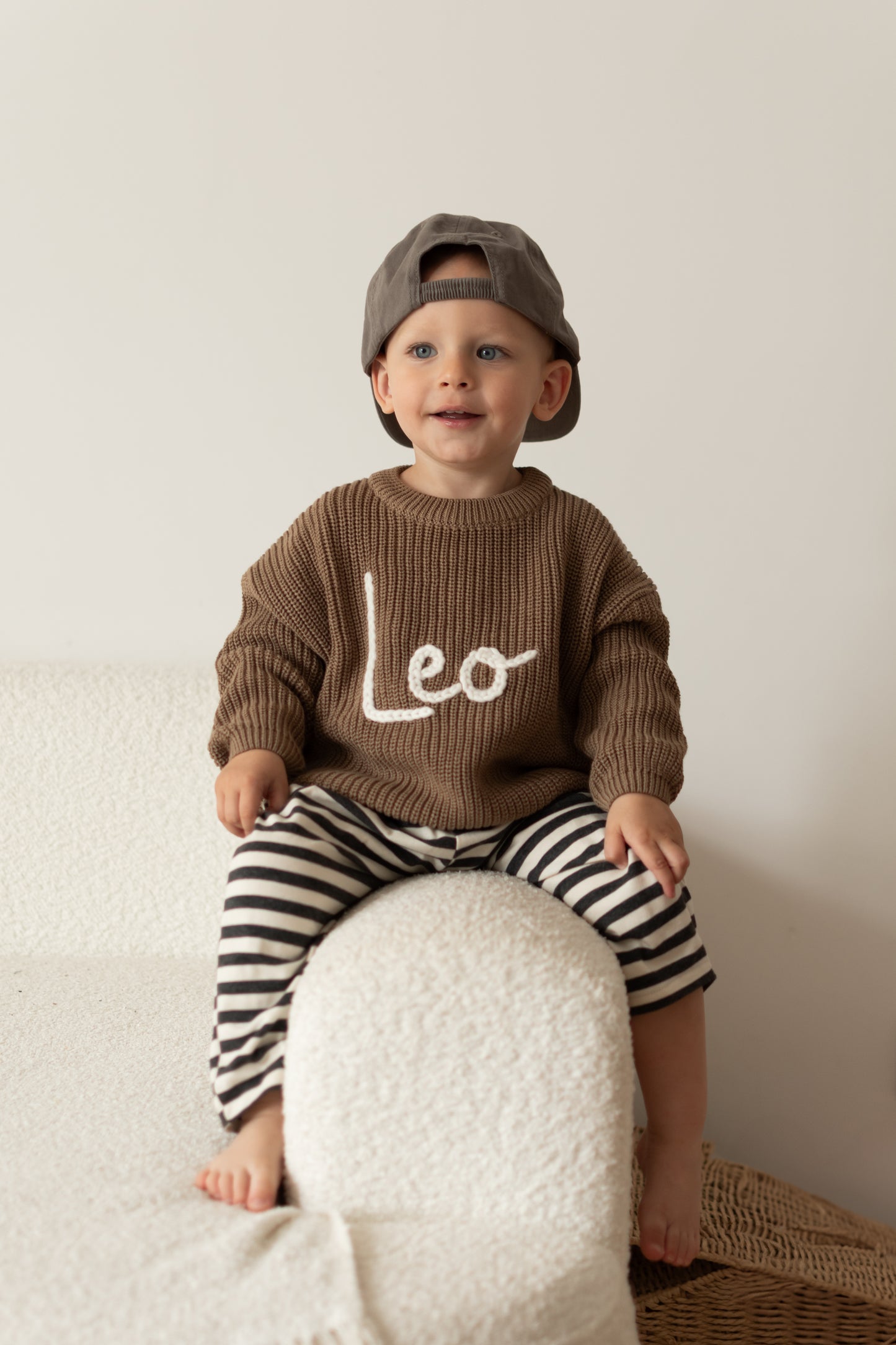 Personalized name sweater (mocha)