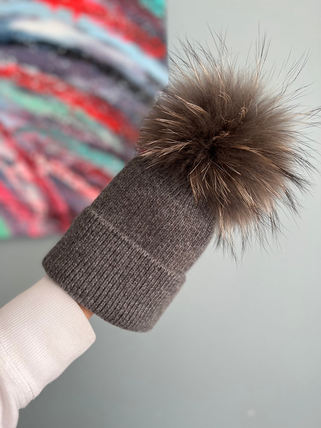 Kids cashmere hat (dark grey) 1 pom-pom