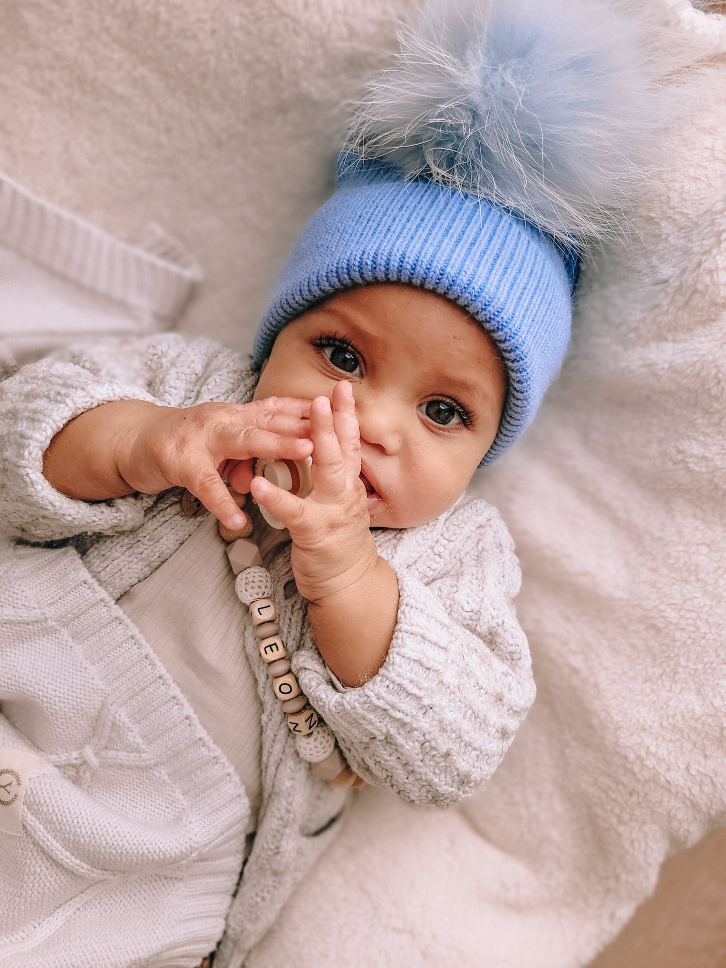 Kids cashmere hat (blue) 1 pom-poms