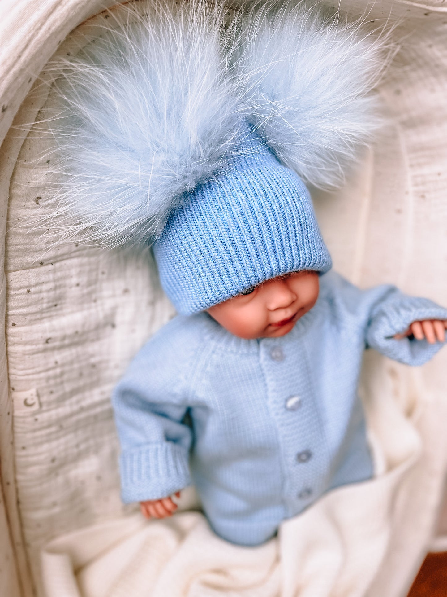 Kids cashmere hat (blue) 2 pom-poms