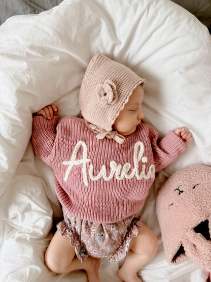 Personalized name sweater (rose)