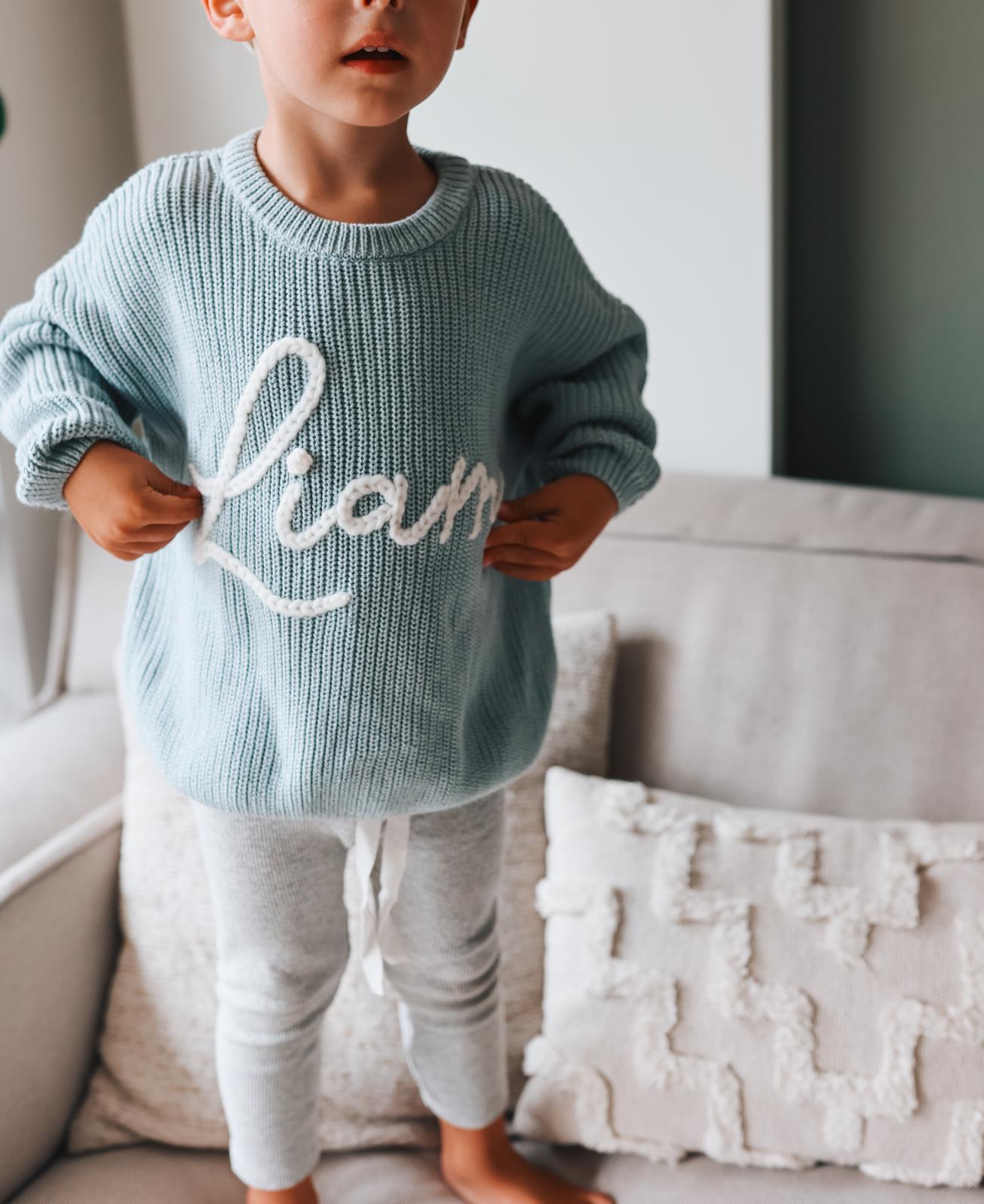 Personalized name sweater (grey-blue)