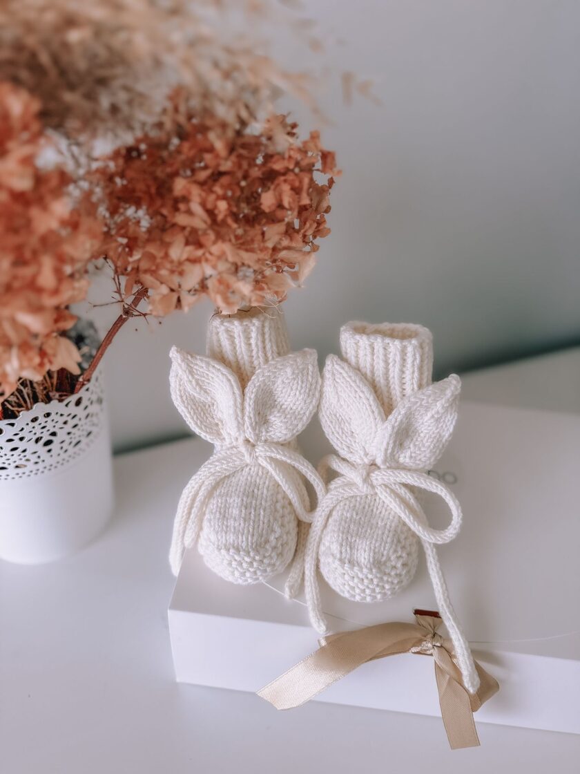 Baby bunny booties (white merino)
