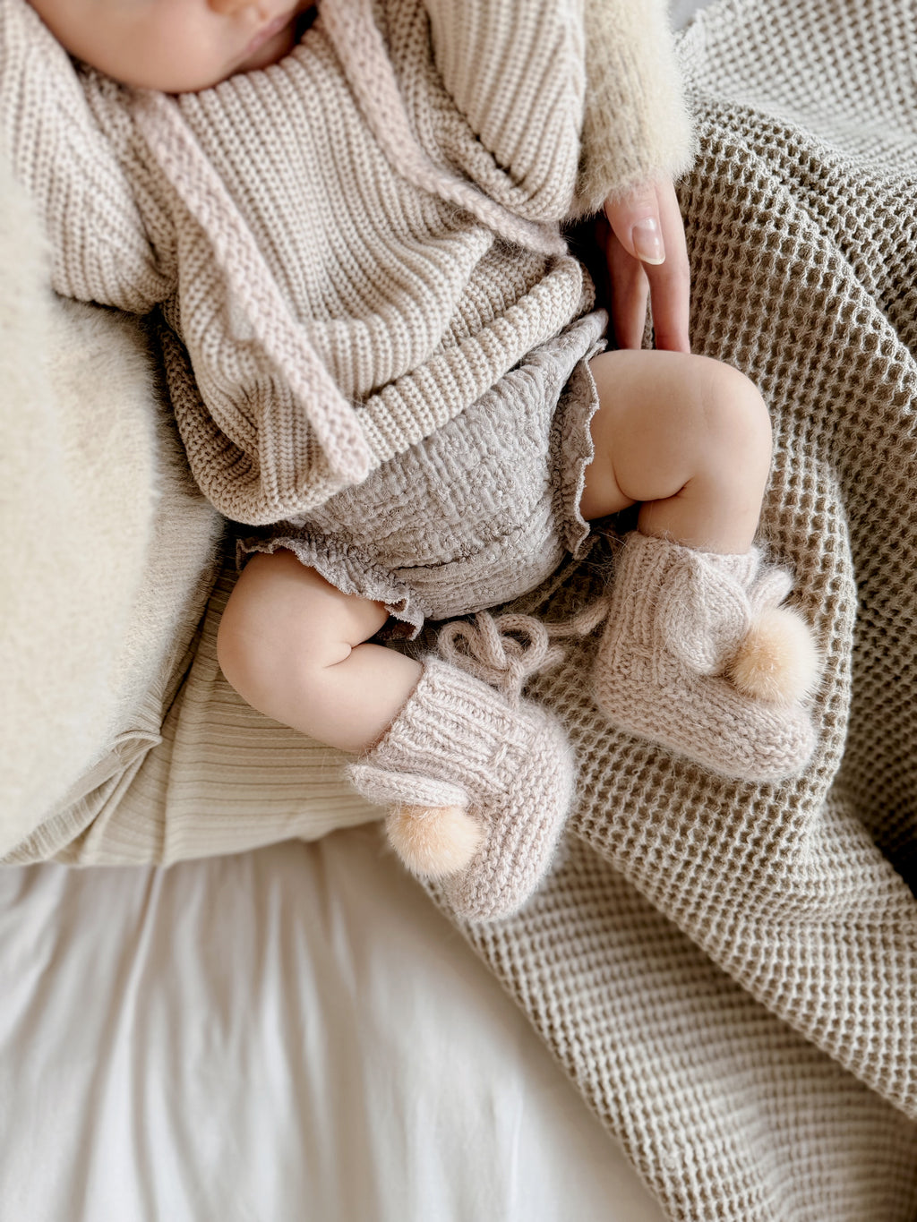 Baby Bunny booties (angora)