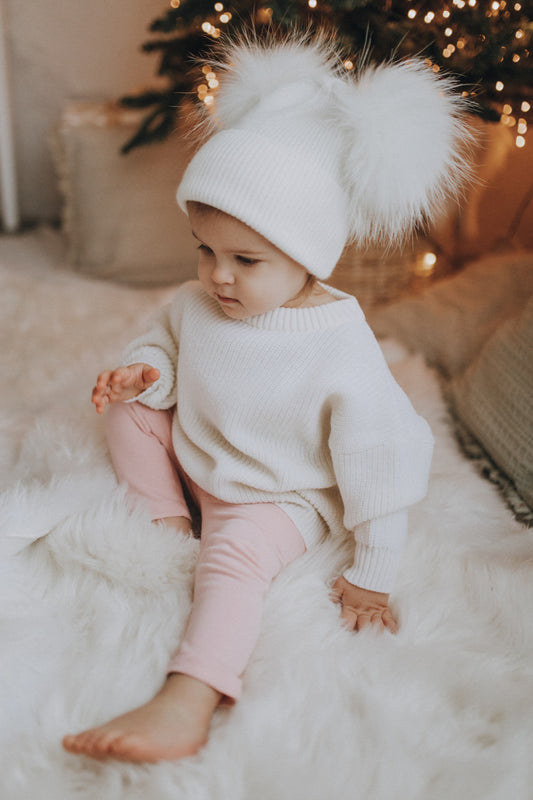Kids cashmere hat (white) 2 pom-pom