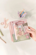 Little Dutch ar ūdeni krāsojamā grāmata "Rosa un Fairy Garden"